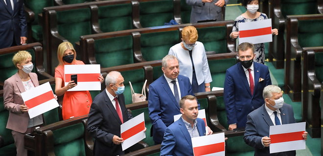 Немедленно освободите арестованных: Сейм Польши призвал Лукашенко остановиться - Фото