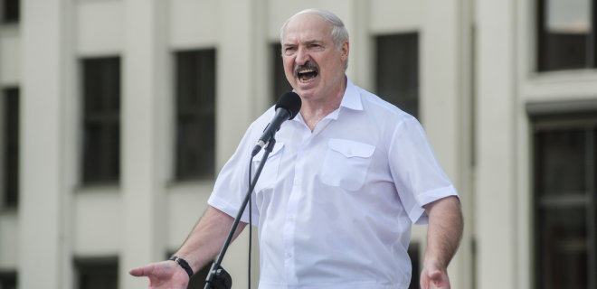 Лукашенко грозит Западу: Они зажрались, мы им покажем, что такое санкции - Фото