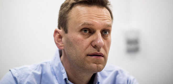 Навального вывели из комы - Фото