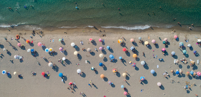 На пляж только в маске. В Турции усилили карантинные ограничения: список - Фото
