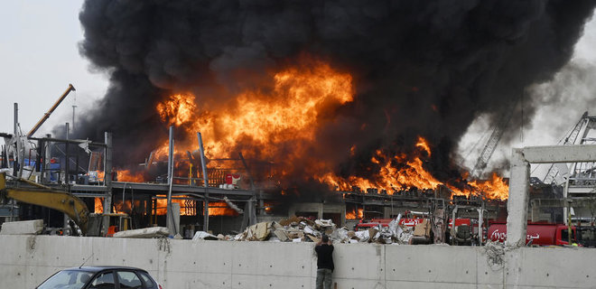 В порту Бейрута снова пожар – видео - Фото