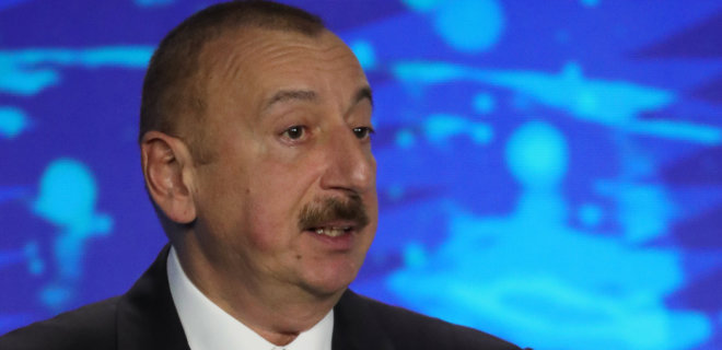 Президент Азербайджана: Не согласен, что у конфликта в Карабахе нет военного решения - Фото