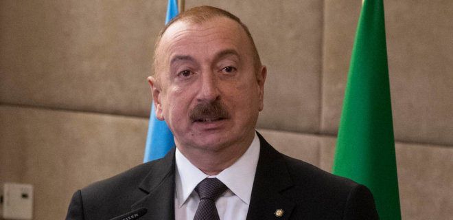 Президент Азербайджана назвал условие прекращения огня в Нагорном Карабахе - Фото
