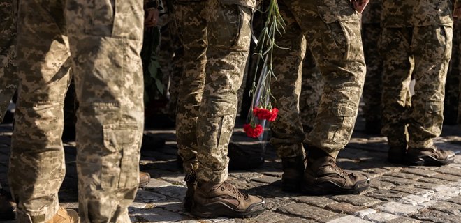 Умер военный, которого на Донбассе ранил снайпер - Фото