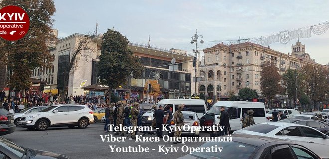 V Kieve Na Kreshatike Specnaz Policii Zaderzhival Podozrevaemyh V Razboe Foto Video Novosti Ukrainy Kiev Liga Net