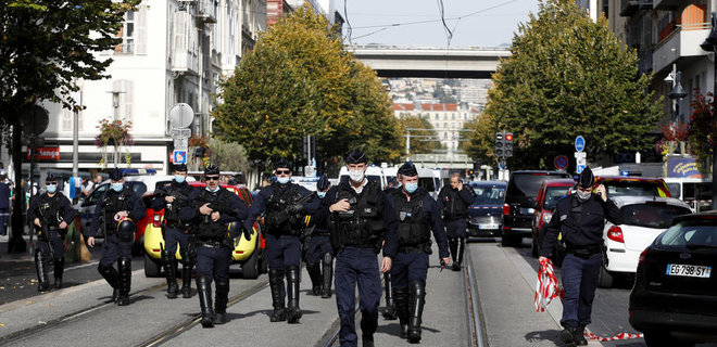 Вслед за резней в Ницце. Во Франции – вторая атака на людей за день - Фото