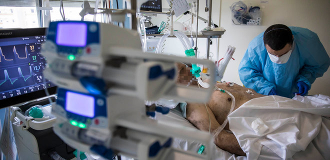 Под Львовом в реанимации умерли двое пациентов, подключенные к аппаратам ИВЛ: пропал свет - Фото