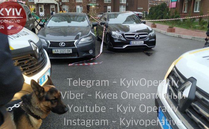 В Киеве расстреляли Mercedes – фото