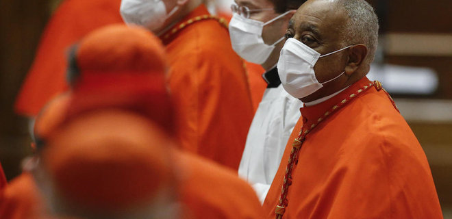 Папа Франциск назначил 13 новых кардиналов. Впервые им стал афроамериканец - Фото