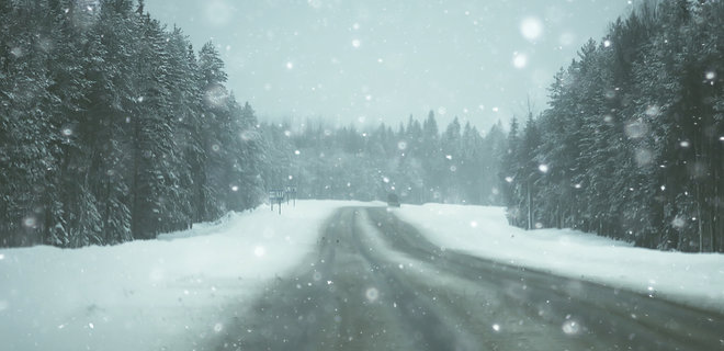 Українців попереджають про сніг із дощем та ожеледицю: прогноз погоди та карта - Фото