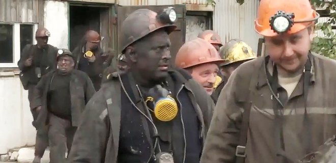 В оккупированном Зоринске оборудование шахты режут на лом и вывозят в РФ – правозащитники - Фото