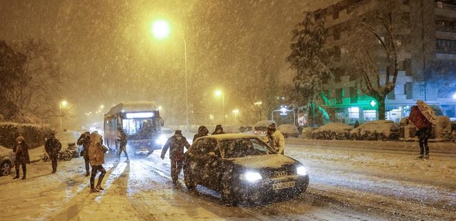 Мадрид хотят объявить зоной катастрофы. Сумма ущерба от снегопадов – почти 1,4 млрд евро - Фото