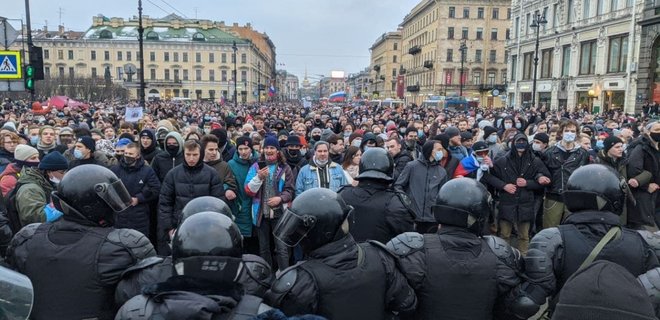 Митинги за Навального. В Москве и городах РФ задерживают людей: ситуация на 15:00 – видео  - Фото