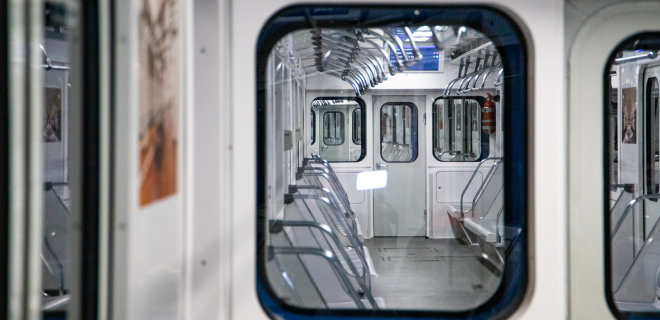 У київському метро попередили: з 1 листопада за порушення карантину штрафуватимуть - Фото