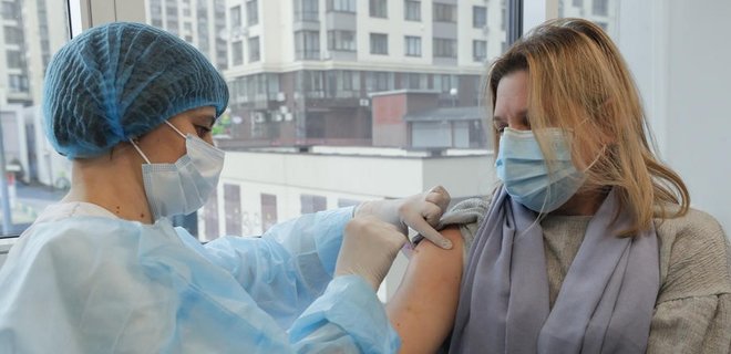Вакцинация в Украине. Какие документы надо заполнить перед прививкой – инструкция - Фото