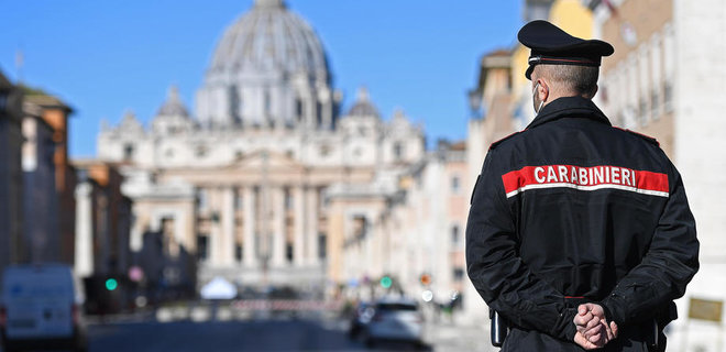 В Риме задержали капитана ВМС Италии и российского военного – их подозревают в шпионаже - Фото