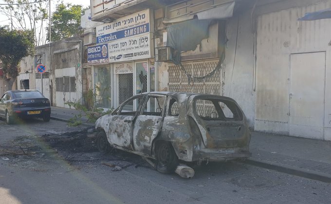 Израиль во время и после ракетных ударов боевиков из Газы: подборка видео и фото