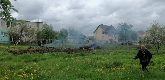 В Барановичах на жилой район упал самолет ВВС Беларуси, два пилота погибли – видео - Фото