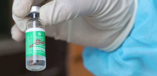 В Украине ввели 1 млн доз вакцин от COVID-19. Больше всего прививали молодежь - Фото