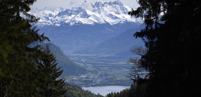 Швейцария вышла из переговоров с Евросоюзом, которые длились семь лет - Фото