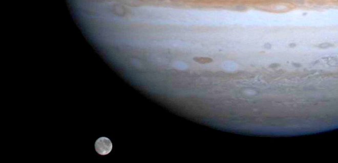 Первые за поколение фото Ганимеда – гигантского ледяного спутника Юпитера - Фото