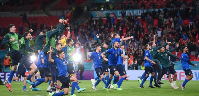 Победа в серии пенальти. Италия обыграла Испанию и вышла в финал Евро-2020 – фото - Фото