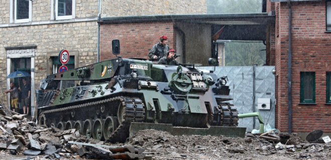 Армія Німеччини оголосила бойову тривогу через повінь у країні - Фото