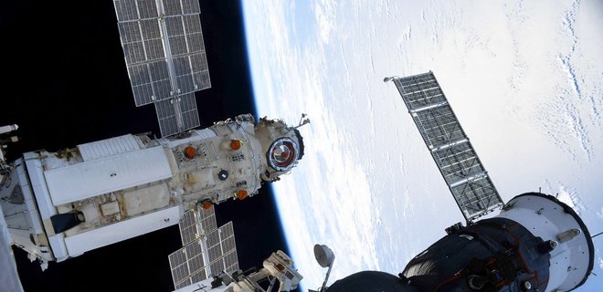 На Міжнародній космічній станції зафіксували збій зв'язку між російськими модулями Звєзда і Наука - Фото