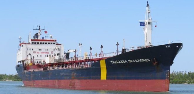 В Оманском заливе захвачен танкер, подозревают Иран - Фото