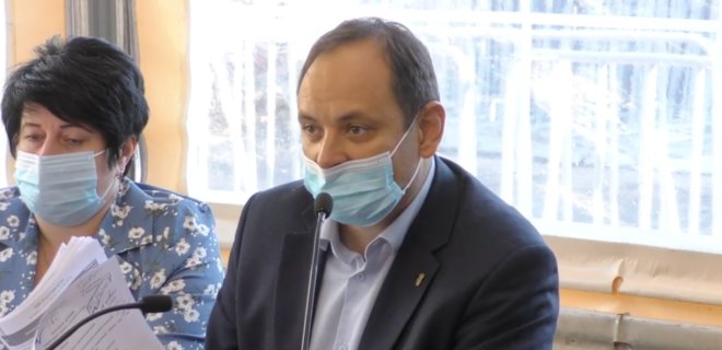 Мэр Ивано-Франковска грозит увольнением работникам горсовета за отказ от вакцинации - Фото