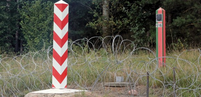 Миграционный кризис: Польша направит дополнительные войска к границе с Беларусью - Фото