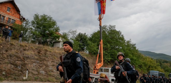 Конфликт с Косово. Сербия перевела войска на границе в режим повышенной готовности - Фото