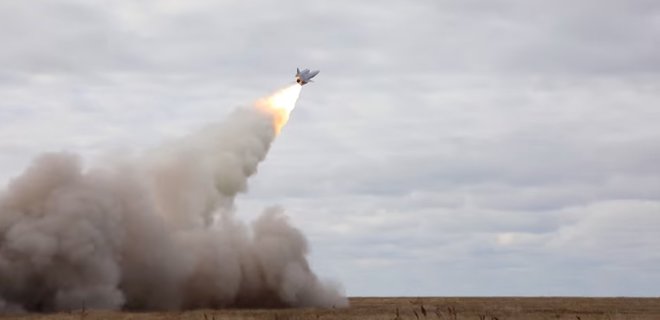 Провокация. Россия направила самолеты в район учений ПВО ВСУ с боевой стрельбой: видео - Фото