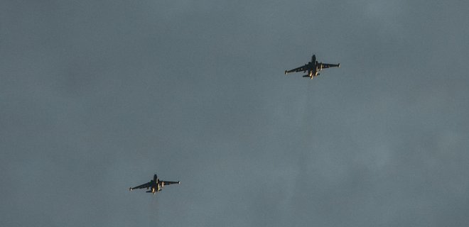 Авиация ВСУ за сутки уничтожила десятки единиц техники, живую силу и склад боеприпасов РФ  - Фото