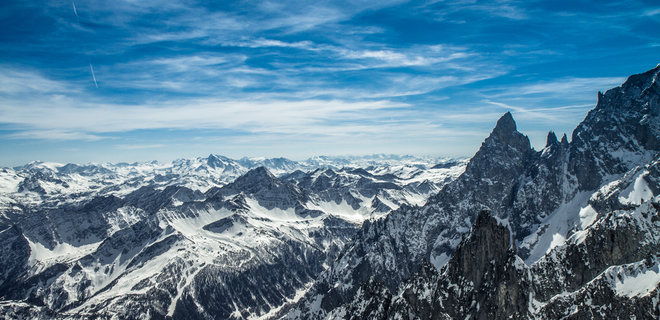 Самая высокая гора Альп. Монблан стал ниже почти на метр за четыре года – ученые - Фото