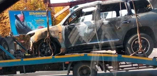 В Минске сожгли машину главного судебного эксперта, он вел дела против оппозиции – NEXTA - Фото