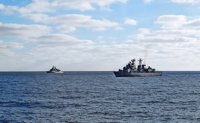 Черное море. Украина провела учения с флагманом Шестого флота США и кораблями НАТО – фото