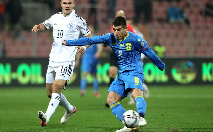 Выход в плей-офф отбора на ЧМ-2022: Сборная Украины победила Боснию и Герцеговину