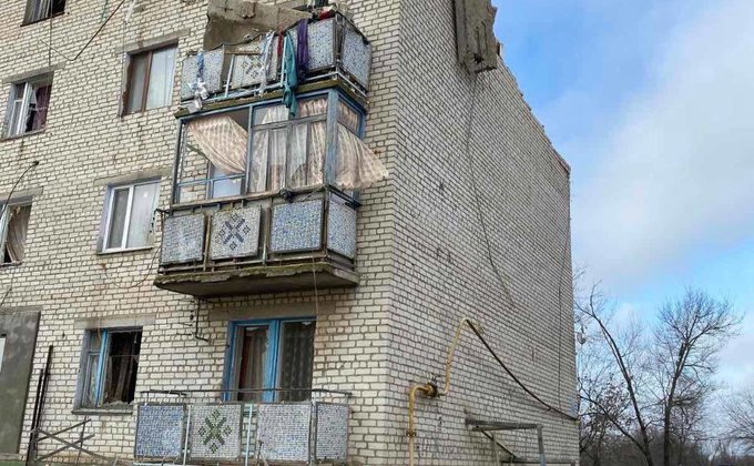 Під Миколаєвом стався вибух у житловому будинку. Зруйновано два поверхи – фото, відео