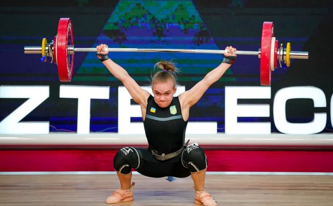 Украинка Самуляк завоевала две медали на чемпионате мира по тяжелой атлетике – фото