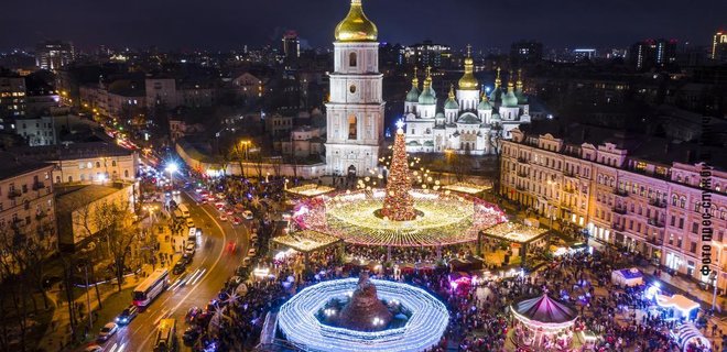 У Києві в новорічну ніч подовжать роботу міського транспорту - Фото