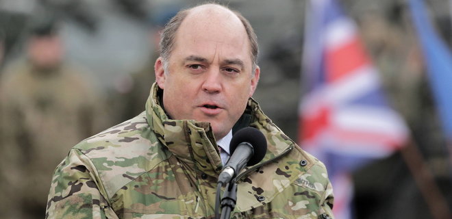 Уоллес официально подтвердил — Британия передает Украине дальнобойные ракеты Storm Shadow - Фото