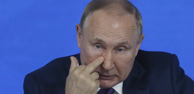 Путин на встрече с Бенетом признал, что украинцы оказались крепче, чем ему говорили – NYT - Фото