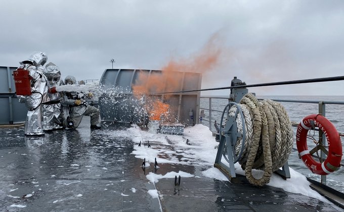 В Черном море прошли тренировки ВМС Украины с самым современным фрегатом Франции – фото