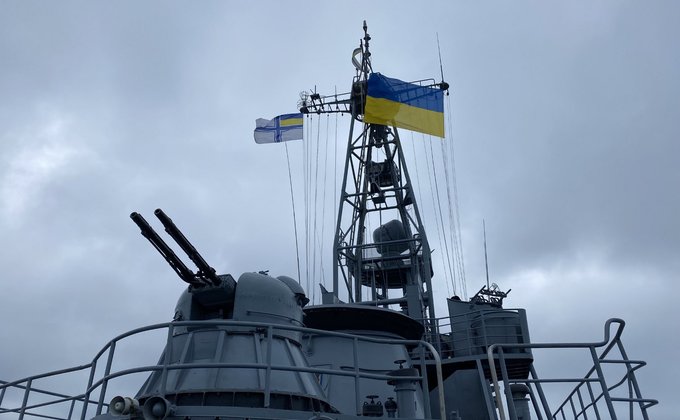 У Чорному морі пройшли тренування ВМС України з найсучаснішим фрегатом Франції – фото