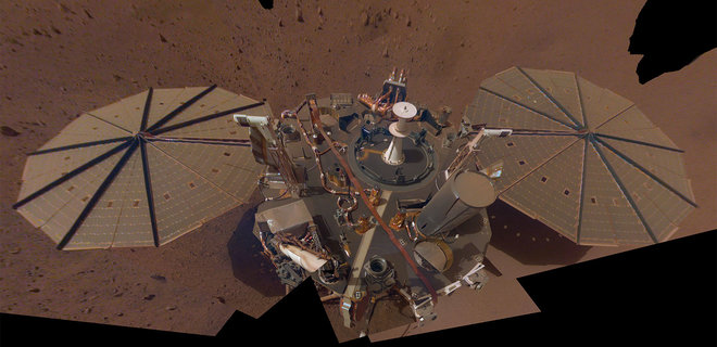 Неподвижный робот NASA на Марсе ушел в спячку. На Красной планете – буря - Фото