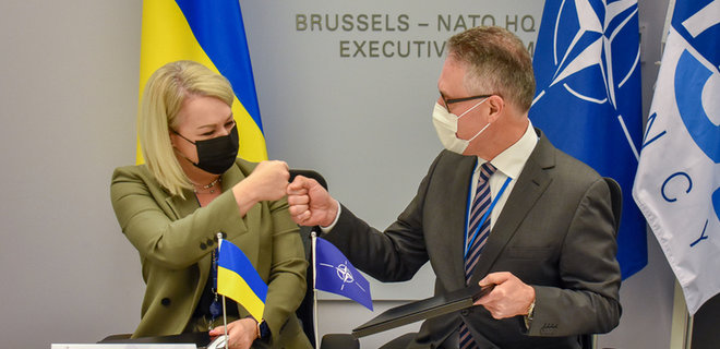 Украина и НАТО обновили меморандум о техническом сотрудничестве - Фото