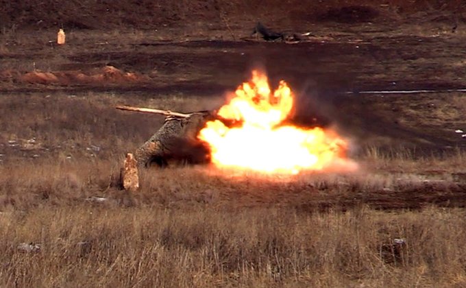 На Донбасі провели навчальні стрільби з британських ПТРК та американських гранатометів: фото