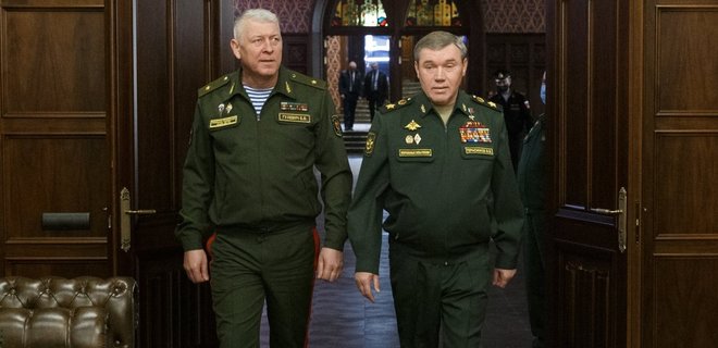 Начальник Генштаба Беларуси уверяет, что их армия не будет воевать против Украины - Фото