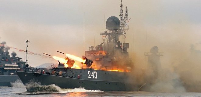 Росія суттєво збільшила корабельне угруповання у морі. Рівень загрози підвищено — ОК 